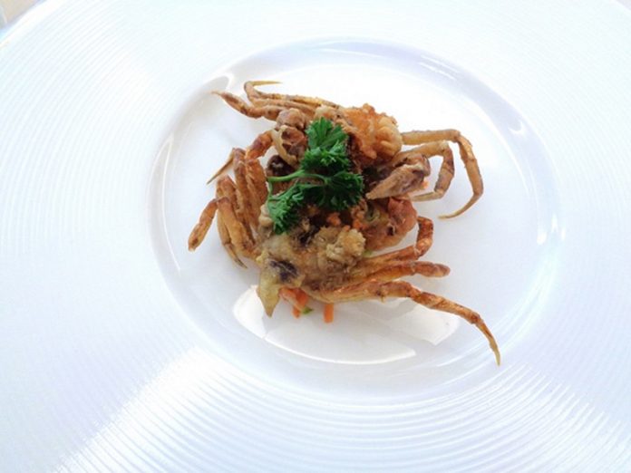 Moleche Fritte. Chef Giocchino Pontrelli. Ristorante Lorenzo a Forte dei Marmi. Foto di Giorgio Dracopulos
